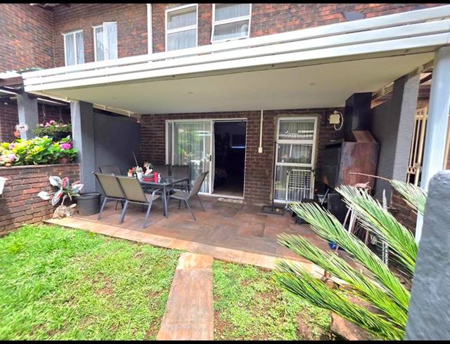 2 BEDROOM DUPLEX FOR SALE IN DAYANGLEN